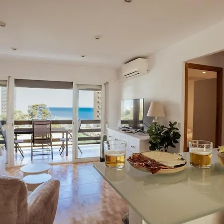 Urb Lanzas With Pool And Appartement